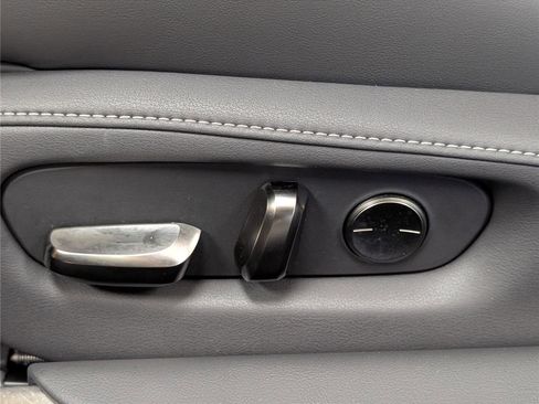 Certified 2025 Lexus LC 500 Convertible image 19