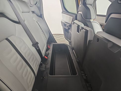 Used 2023 Rivian R1T Adventure image 24