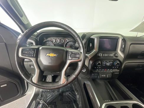 Used 2020 Chevrolet Silverado 1500 LTZ image 15