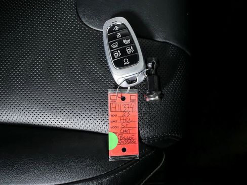 Used 2023 Hyundai Santa Fe Limited image 26