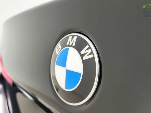 Used 2027 BMW 530i w/ M Sport Package RWD image 31