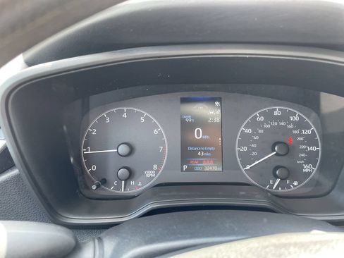 Used 2023 Toyota Corolla LE FWD image 17