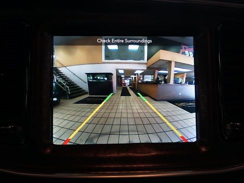 Used 2018 Dodge Challenger GT w/ Driver Convenience Group image 8