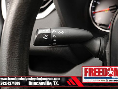 Used 2022 Toyota RAV4 LE image 30