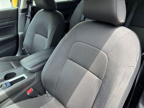 Used 2025 Nissan Altima 2.5 SV FWD image 66