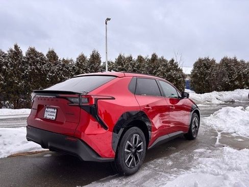 New 2026 Subaru Solterra Premium image 4