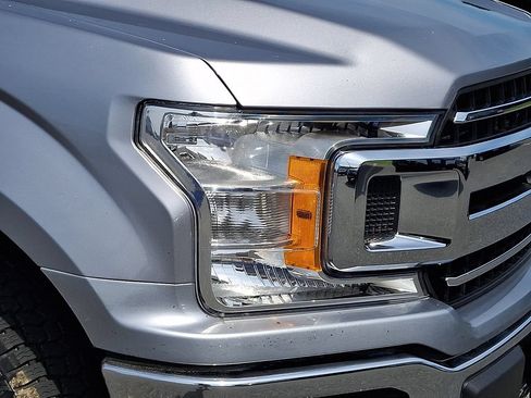 Used 2020 Ford F150 XLT w/ Trailer Tow Package AWD/4WD image 9