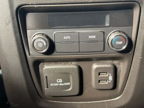 Used 2023 Buick Enclave Essence w/ Experience Buick Package image 20