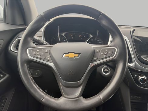 Used 2022 Chevrolet Equinox Premier image 12