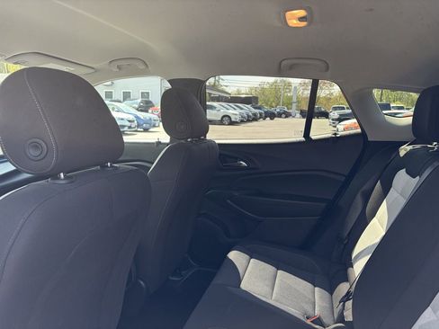 Used 2024 Chevrolet Trax LS FWD image 20