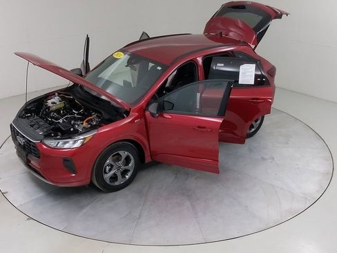 Certified 2024 Ford Escape ST-Line w/ Equipment Group 301A image 54