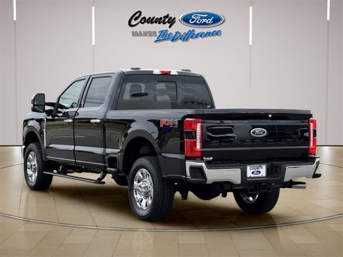 New 2026 Ford F250 Lariat w/ Lariat Ultimate Package image 23
