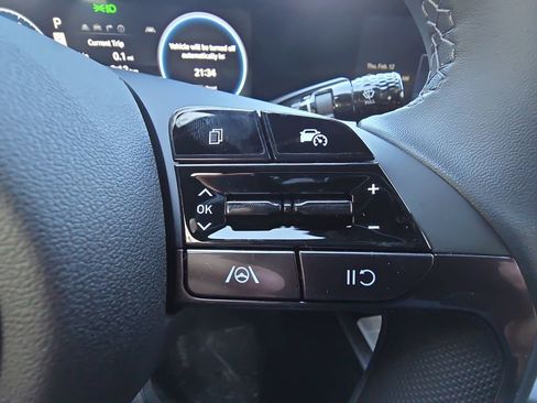 New 2026 Hyundai Elantra Sport FWD image 17