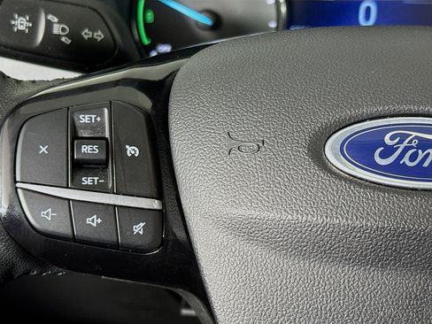 Used 2021 Ford Escape SEL image 16