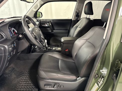 Used 2020 Toyota 4Runner TRD Pro AWD/4WD image 3