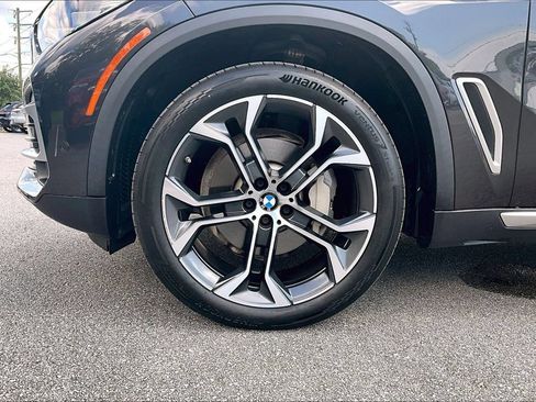 Used 2023 BMW X5 sDrive40i w/ Climate Comfort Package RWD image 35