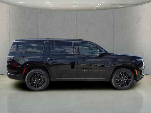 New 2026 Jeep Grand Wagoneer Summit AWD/4WD image 3
