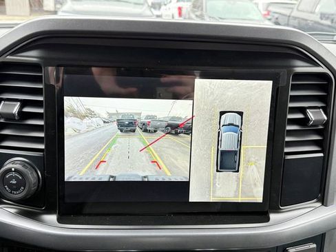 New 2025 Ford F150 Lightning XLT image 17