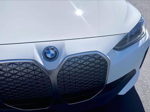 Used 2025 BMW i4 eDrive40 RWD image 34