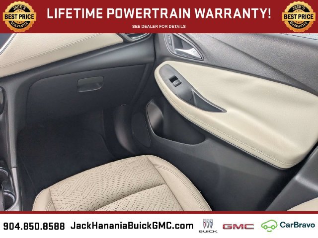 Used 2021 Buick Encore GX Essence w/ Sport Touring Package FWD image 18