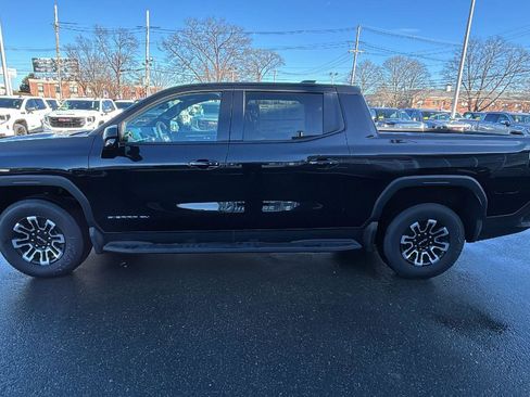 New 2026 GMC Sierra EV Elevation image 4