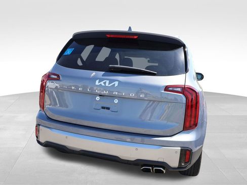 Used 2025 Kia Telluride S image 17