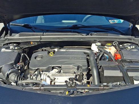 Used 2023 Chevrolet Malibu LS FWD image 28