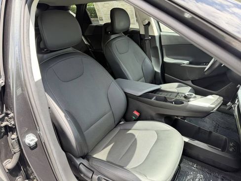 Certified 2024 Kia EV6 Light RWD image 33