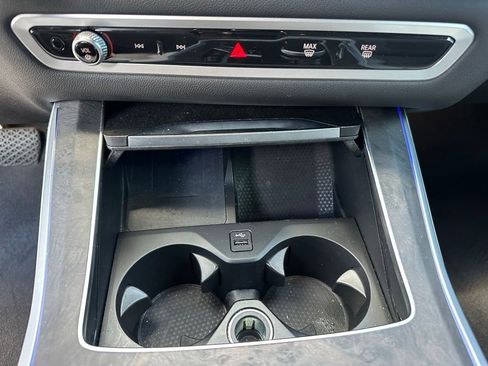 Used 2024 BMW X5 sDrive40i w/ Parking Assistance Package RWD image 22