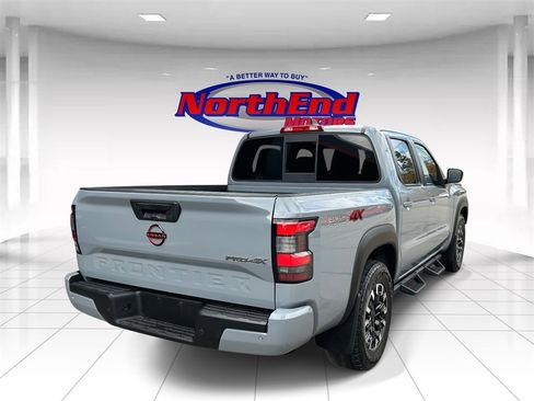 Used 2022 Nissan Frontier PRO-4X w/ Technology Package image 5