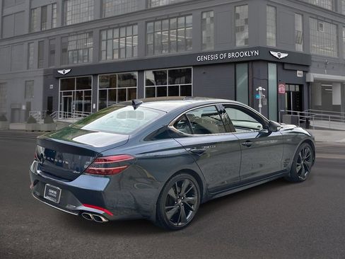 Used 2023 Genesis G70 2.0T w/ Sport Prestige Package AWD/4WD image 5