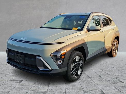 Used 2024 Hyundai Kona SEL AWD/4WD image 1