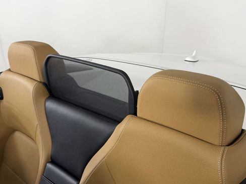 Used 2017 Mercedes-Benz E 400 Cabriolet image 35