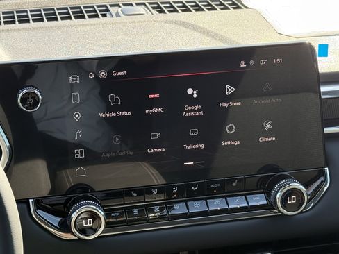 New 2026 GMC Canyon Elevation w/ Convenience Package image 13