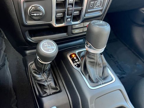 New 2026 Jeep Gladiator Sport image 21