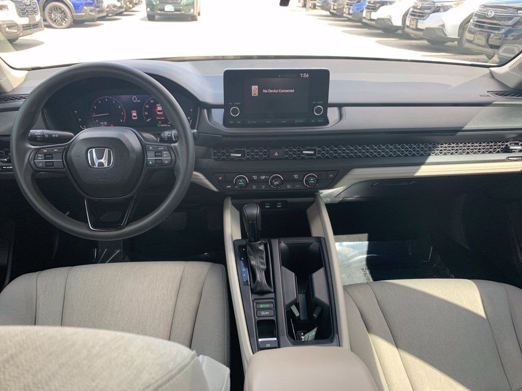 Used 2024 Honda Accord EX image 7