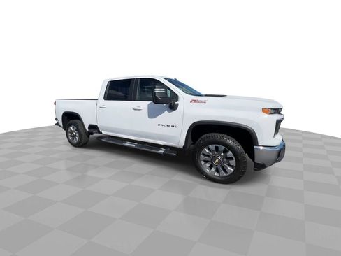 New 2026 Chevrolet Silverado 2500 LT AWD/4WD image 9