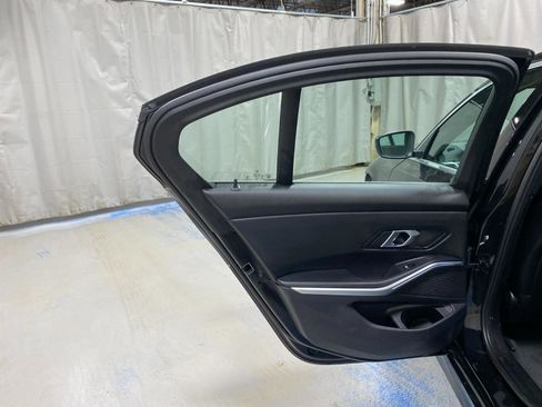 Certified 2025 BMW 330i xDrive Sedan w/ Premium Package image 23