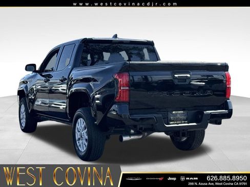 Used 2024 Toyota Tacoma SR5 RWD image 7