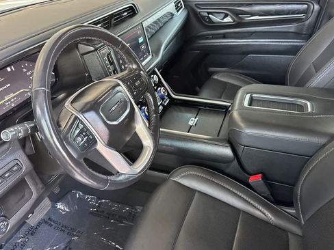 Used 2022 GMC Yukon Denali AWD/4WD image 11