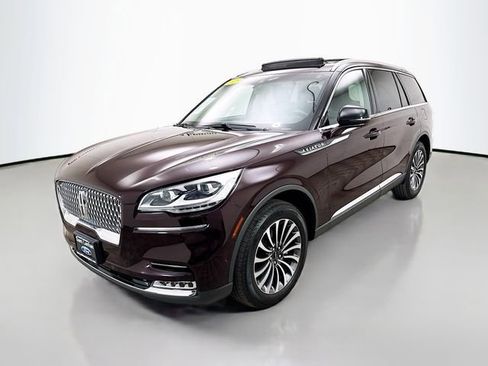 Used 2023 Lincoln Aviator Reserve w/ Equipment Group 201A AWD/4WD image 3