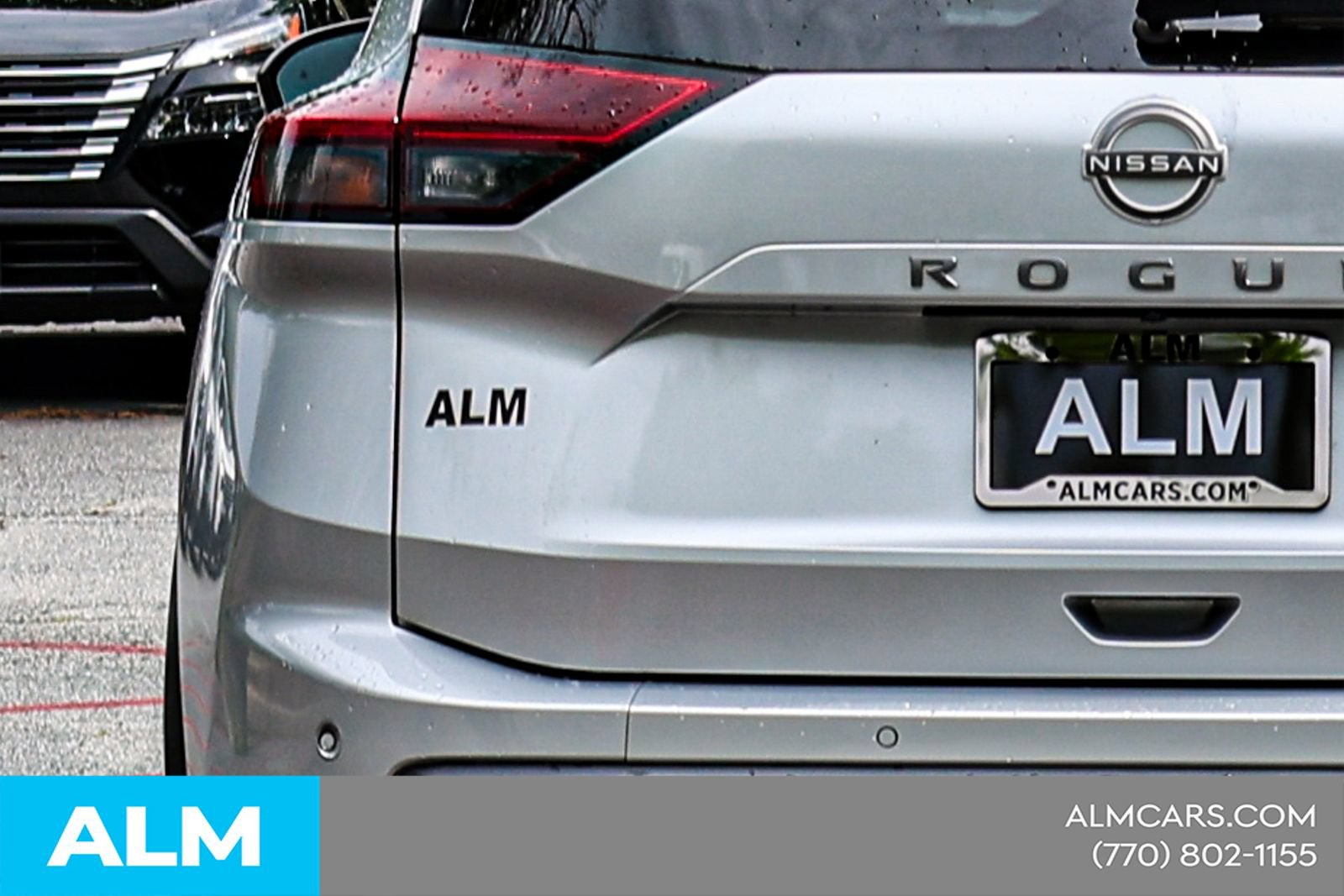 Used 2024 Nissan Rogue S FWD image 13