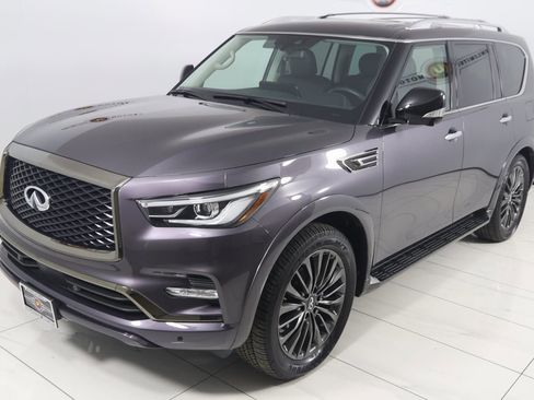 Used 2023 INFINITI QX80 Premium Select w/ All-Season Package image 22