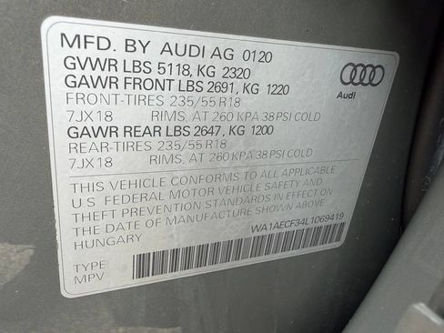 Used 2020 Audi Q3 2.0T Premium w/ Convenience Package AWD/4WD image 40