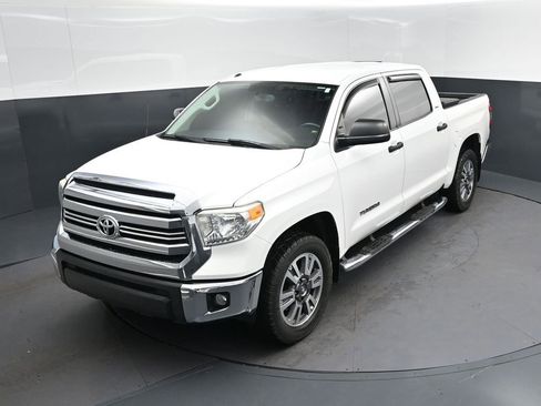 Used 2017 Toyota Tundra SR5 RWD image 31