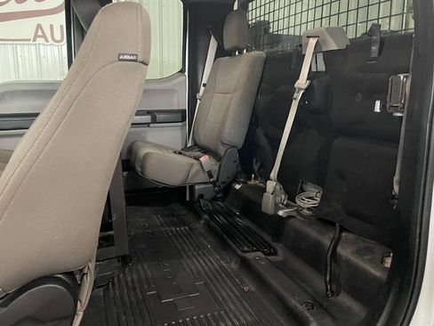 Used 2017 Ford F250 XLT image 16