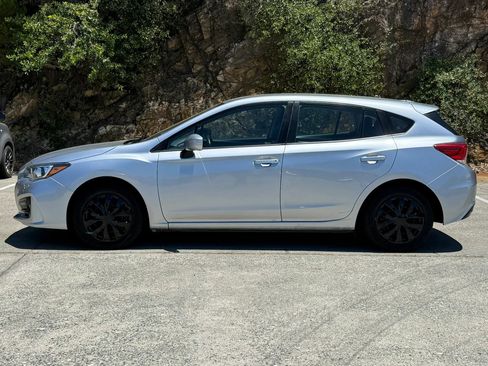 Used 2019 Subaru Impreza 2.0i AWD/4WD image 2