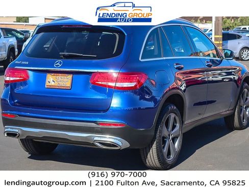 Used 2018 Mercedes-Benz GLC 300 image 4
