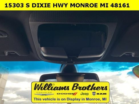 Used 2018 Lincoln MKZ Reserve w/ Climate Package image 18