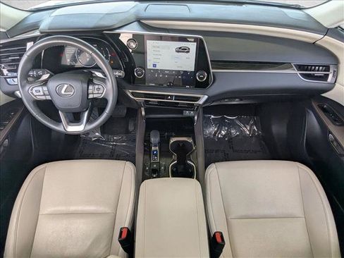 Used 2024 Lexus RX 350 FWD w/ Technology Package image 19